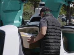 У США безпілотні авто допомагають з доставкою продуктів і медикаментів