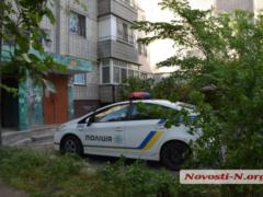 В Николаеве пенсионерка выбросилась с 6 этажа, потому что ее не выпускали на улицу