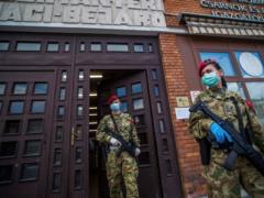 Європейський суд засудив позбавлення волі біженців в таборах в Угорщині