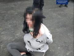 In Mariupol, a woman bit a patrol officer