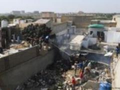 В Пакистане разбился пассажирский самолет