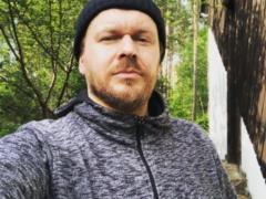 Александру Положинскому – 48: артист заявил, что остался без официальной работы
