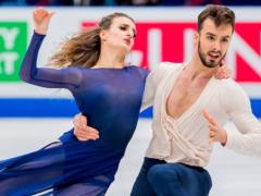 Французский призер Олимпиады по фигурному катанию совершил каминг-аут