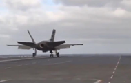 Опасный взлет F-35C с авианосца попал на видео