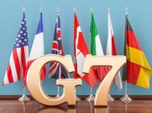 Трамп откладывает саммит G7 и хочет пригласить на него Россию