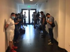 Журналистов не пустили на внеочередную конференцию ПФЛ