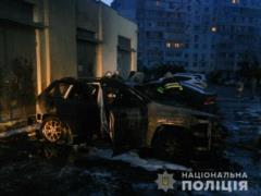 Полиция оперативно задержала мужчину, который ночью поджег автомобиль в Харькове