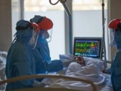 На Закарпатті в опорних лікарнях вже не вистачає місць для хворих з COVID-19