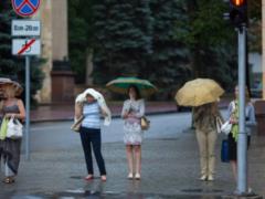 В Украине сохранится жаркая погода с кратковременными дождями