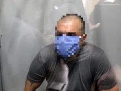 Головорез, захвативший заложницу в Харькове и ранивший ножом полицейского, приговорен к 11 годам