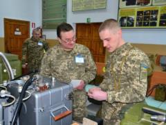 The Ministry of Defense decided to recruit cadets by abandoning the UPE