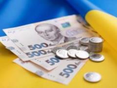 Медработникам второго и третьего звена с 1 сентября повысят зарплату
