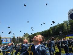 В Харькове состоялся выпуск офицеров-авиаторов ХНУВС