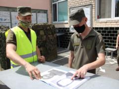 В Херсоне гвардейцы задержали мужчину, который пытался изнасиловать несовершеннолетнюю