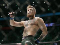 Макгрегор намекнул на переход в реслинг: бойца активно зазывают в WWE