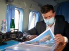 Президент начал рабочую поездку на Одесчину