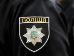 В Кривом Роге мужчина отказался одевать в магазине маску и напал на полицейского