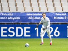 Лунин стал лучшим игроком матча Овьедо — Расинг по версии SofaScore