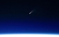 Самая яркая комета за последние семь лет максимально приблизится к Земле