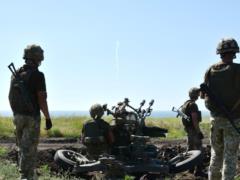 Штаб: в ООС 15 обстрелов, ранены 4 бойца