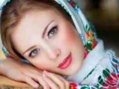 Как лечить прыщи на щеках: советы экспертов