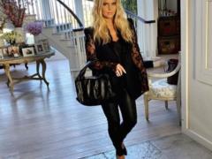Jessica Simpson met with the abuser who raped her as a child