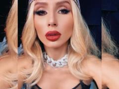 Смілива Світлана Лобода повністю роздяглася на балконі