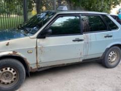 В Харькове неизвестный напал с ножом на таксиста