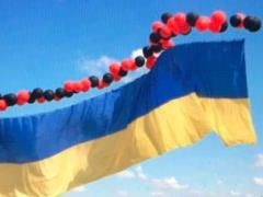 Над временно оккупированным Крымом вознесся Украинский флаг