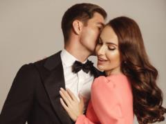 Невеста Владимира Остапчука показала, как он дарил ей внедорожник