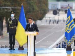 Зеленский рассказал, до каких пор в Украине не будет военных парадов