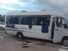 On the Kiev-Kharkov highway, a bus with Kiva s associates was shot: there are dead