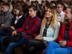 В украинские вузы поступили более 300 абитуриентов из Крыма