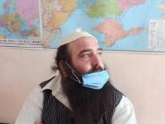 Из Украины выдворяют двух особо буйных хасидов