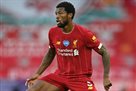 Клоппу удалось убедить Вейналдума остаться в Ливерпуле — Sky Sports