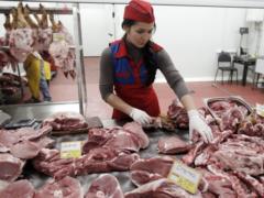 В Украине дешевеют свинина, курятина и яйца, – Госстат