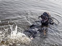 В акватории Киевского водохранилища проходят учения водолазов Нацгвардии
