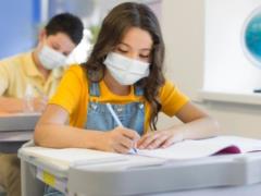 After self-isolation due to contact with a patient with COVID-19, students are not required to take a test and carry certificate