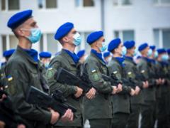 В Харькове будущие офицеры Нацгвардии присягнули на верность народу Украины