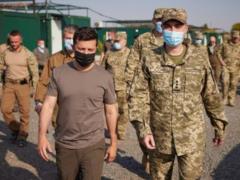 Zelensky dined with intelligence officers and presented them with awards