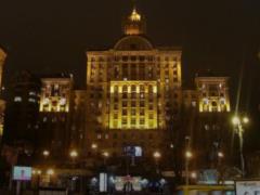 В центре Киева мужчина облил бензином и сжег себя