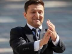 Стали известны окончательные вопросы, которые Зеленский поставит украинцам: представлен список