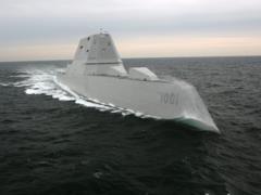 Американский эсминец Zumwalt впервые запустил ракету
