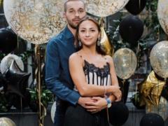  Делаешь счастливой каждый день : Илона Гвоздева чувственно поздравила мужа с днем рождения