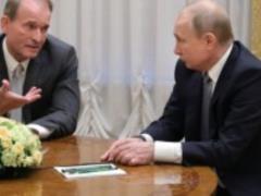 Путин предложил своему куму Медведчуку должность в Кремле: неожиданные подробности