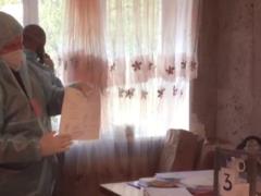 Как в чернобыльской больнице Харькова голосуют COVID-больные