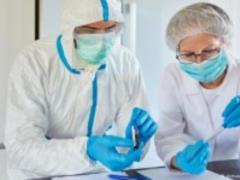 Пандемия в Украине: число новых заболевших перевалило за 8000