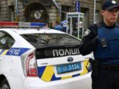 Полиция усилила патрулирование в правительственном квартале Киева