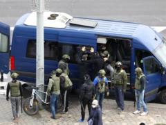 Правозащитники сообщают о задержании более 130 протестующих в Белоруссии