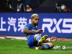 Бывший игрок  Шахтера  принес китайскому клубу историческое чемпионство: видео  золотого  гола
